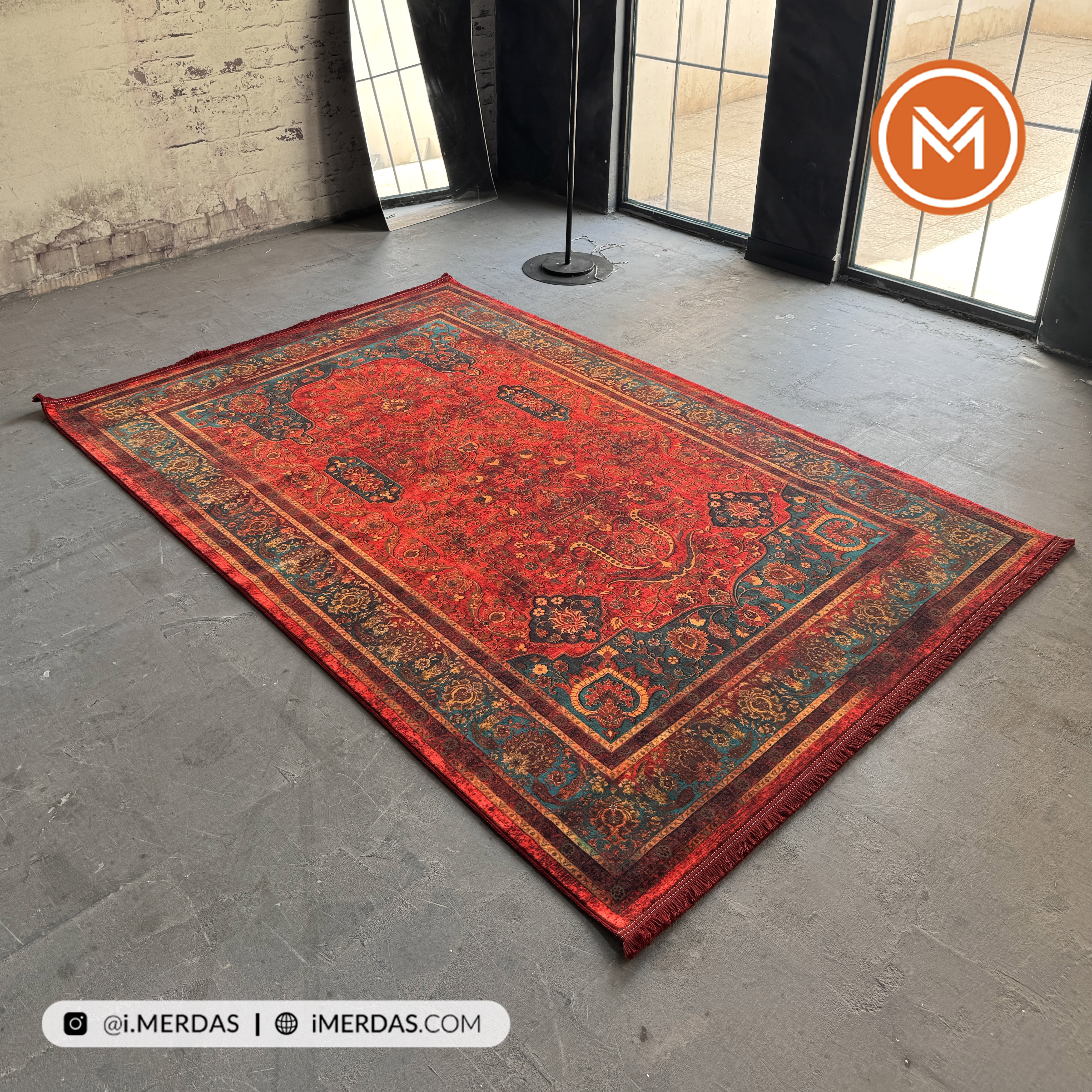 فرش کهنه نما کد 25NH0070 زمینه قرمز